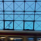 Blaue Stunde im Hauptbahnhof