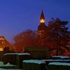 Blaue Stunde im vorweihnachtlichen Schönbach