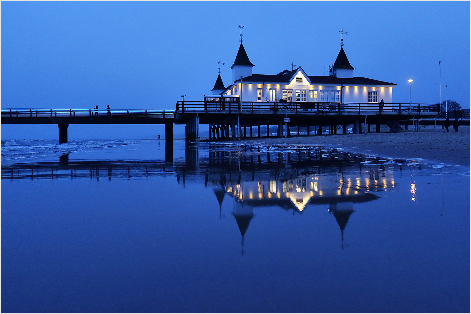 Blaue Stunde in Ahlbeck...