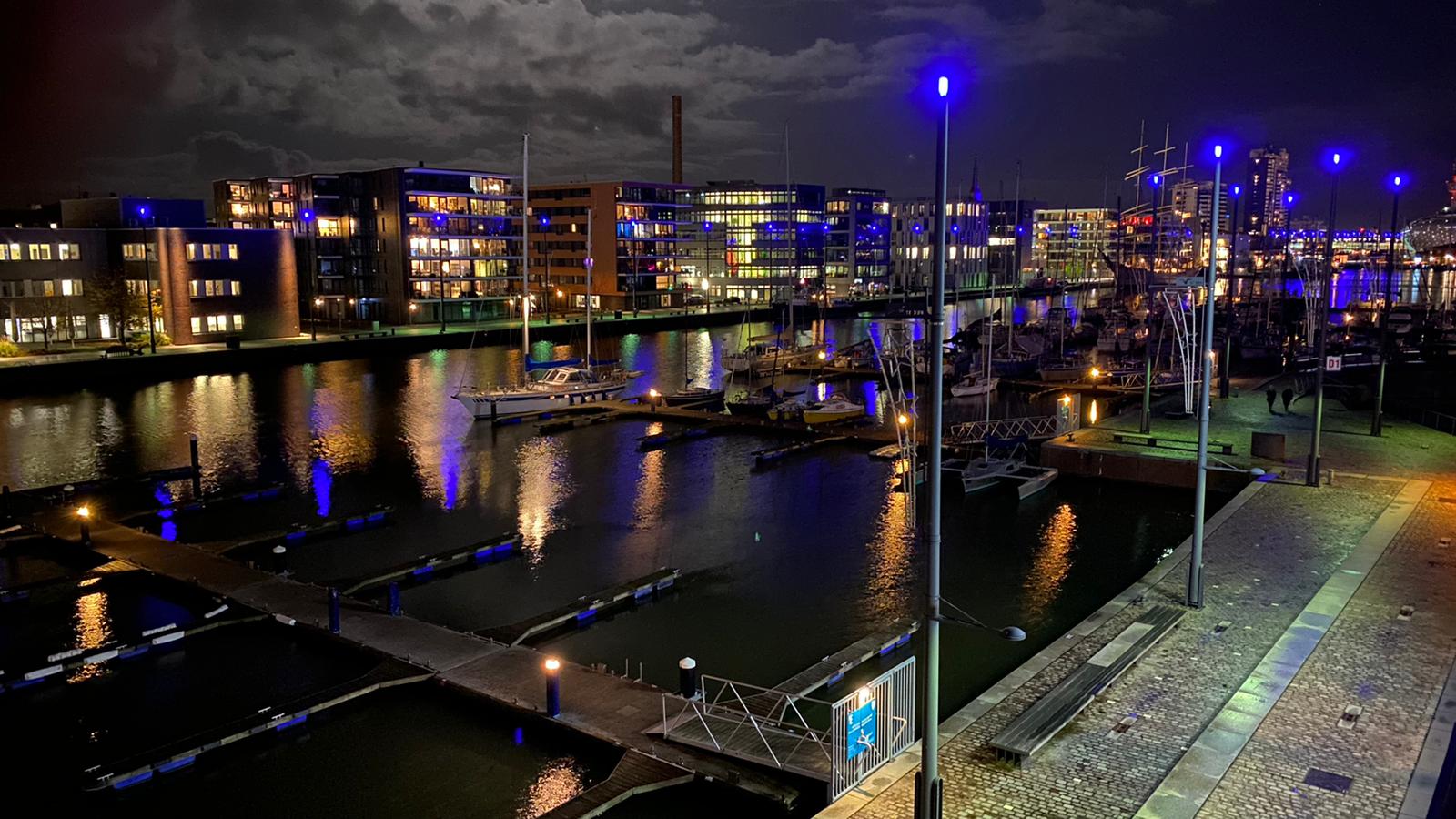 „ Blaue Stunde in Bremerhaven „