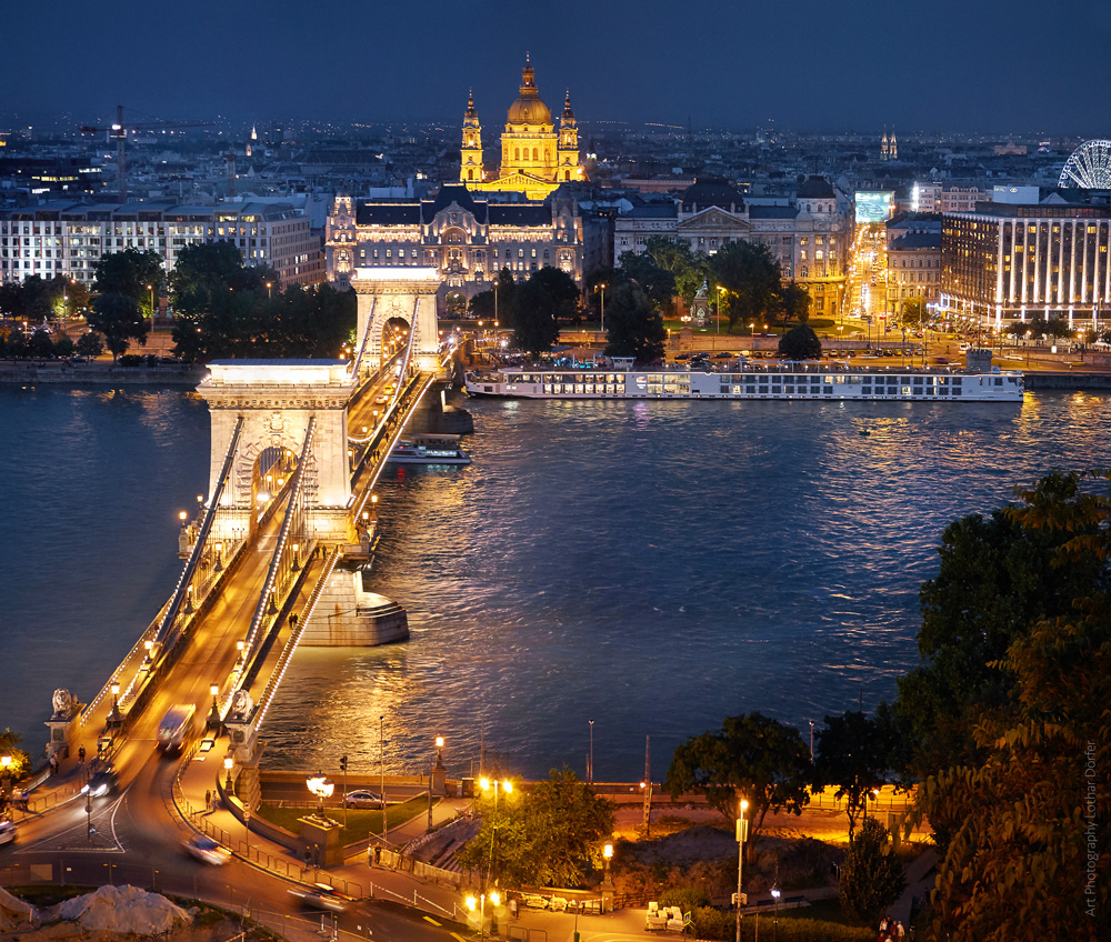 Blaue Stunde in Budapest