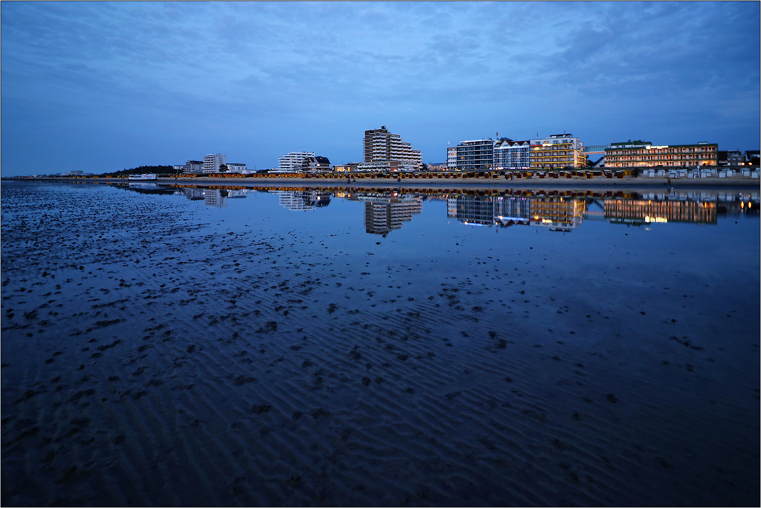 Blaue Stunde in Cuxhaven...
