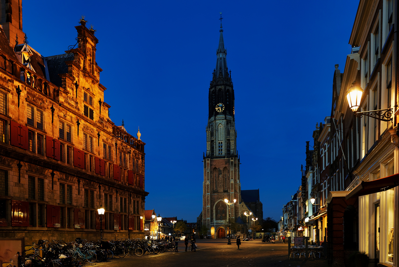 Blaue Stunde in Delft