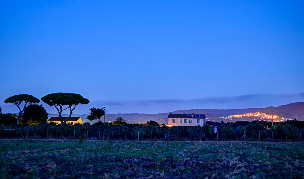 Blaue Stunde in der Alta Maremma