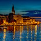 Blaue Stunde in der Altstadt von Porec