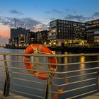 Blaue Stunde in der Hafencity in Hamburg