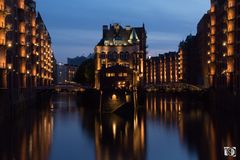 Blaue Stunde in der Speicherstadt