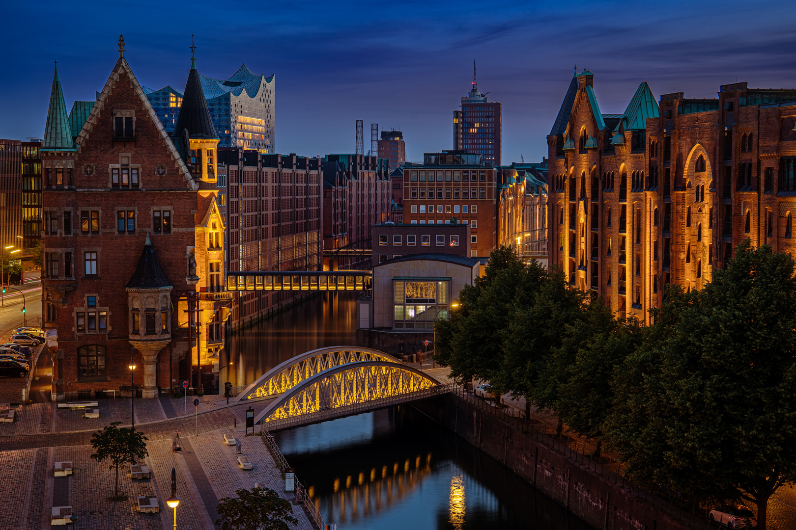 Blaue Stunde in der Speicherstadt