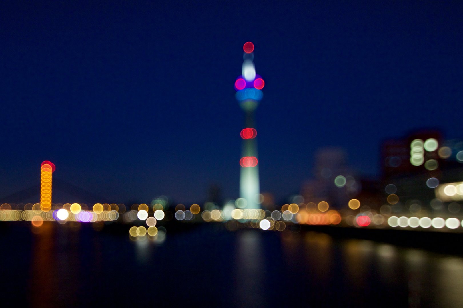 Blaue Stunde in Düsseldorf