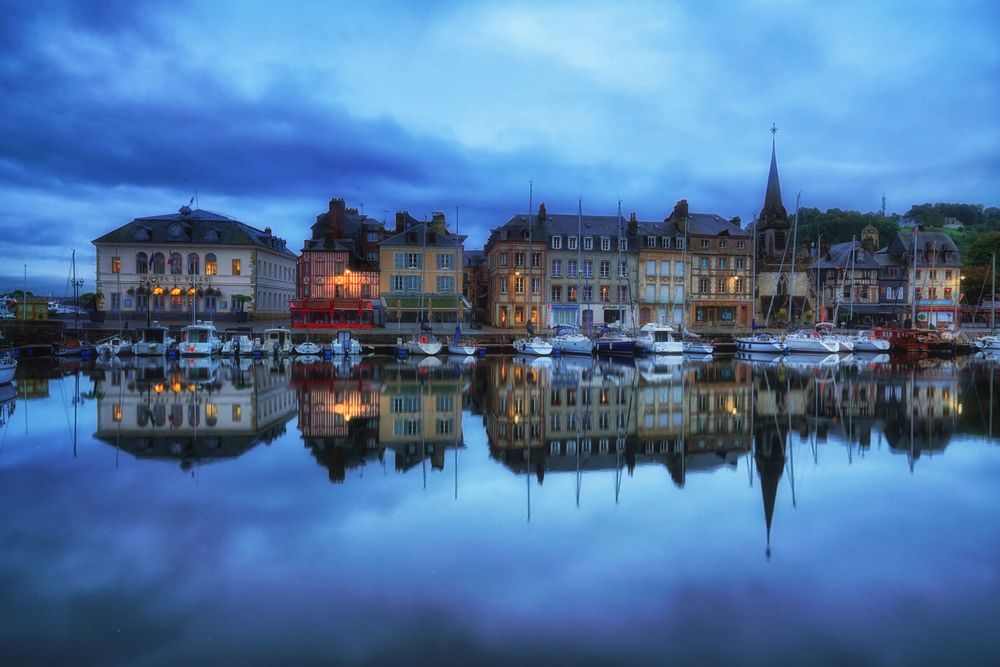 Blaue Stunde in Honfleur