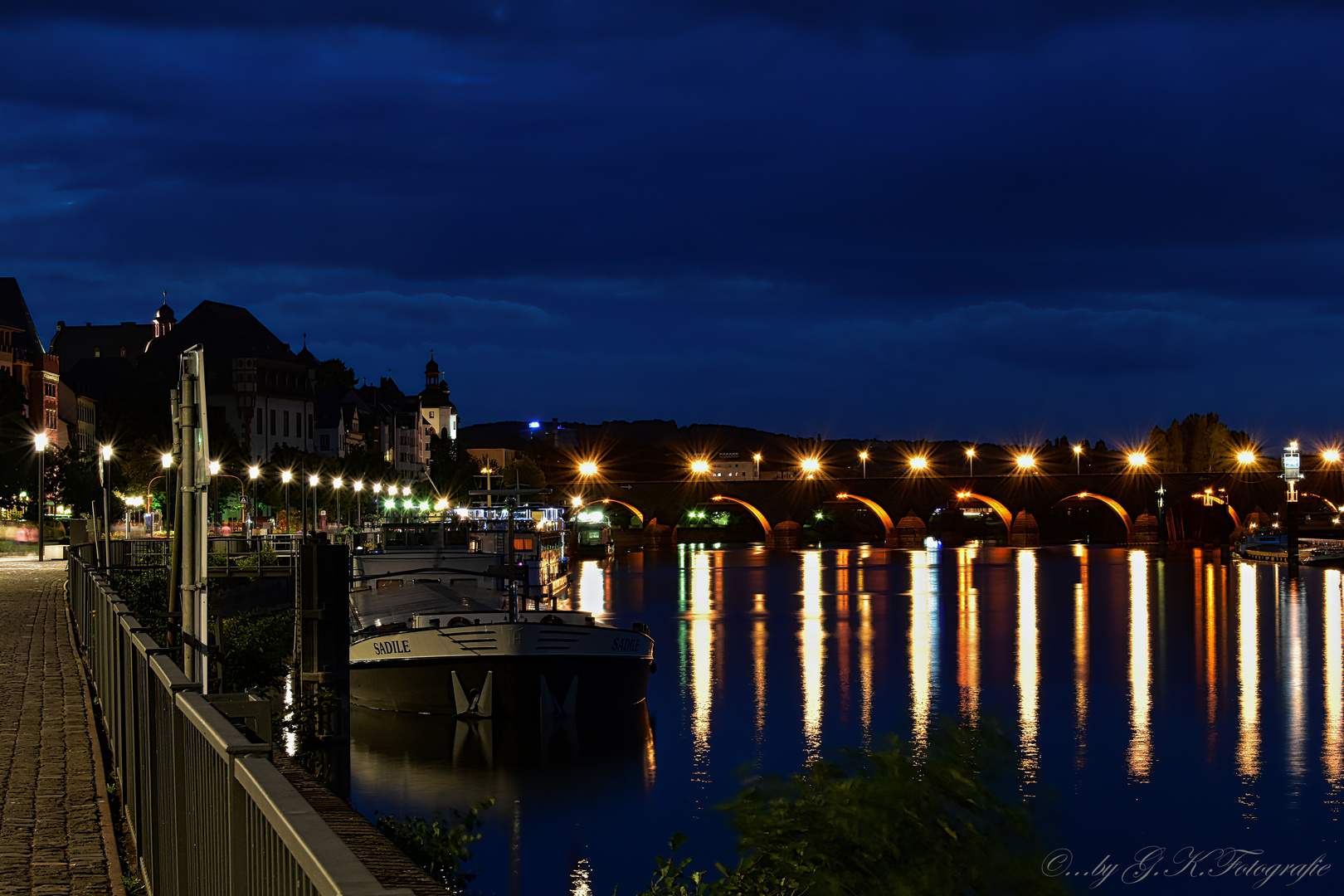 Blaue Stunde in Koblenz Foto & Bild | architektur, stadtlandschaft