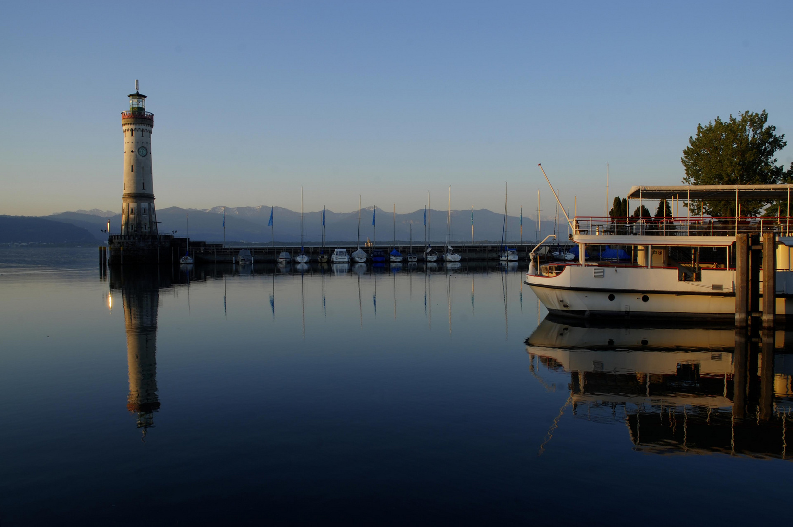 Blaue Stunde in Lindau