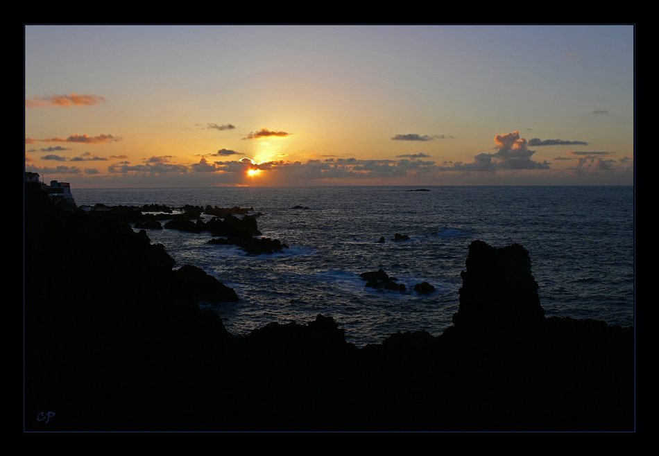 Blaue Stunde in Porto Moniz