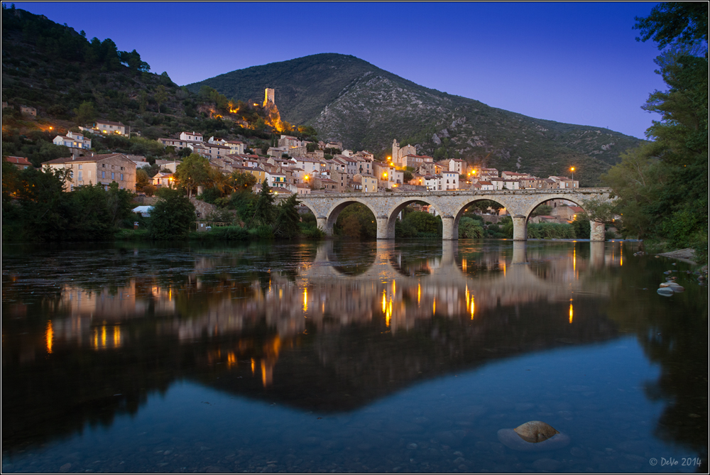 Blaue Stunde in Roquebrun