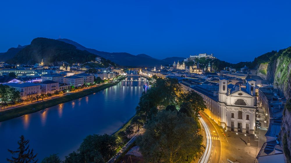 Blaue Stunde in Salzburg