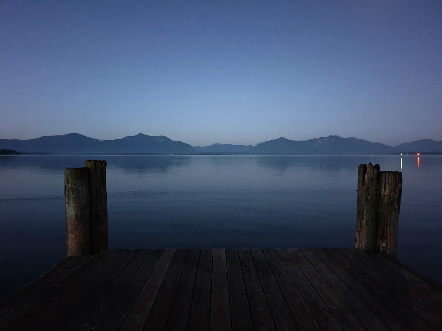 Blaue Stunde in Seebruck am Chiemsee