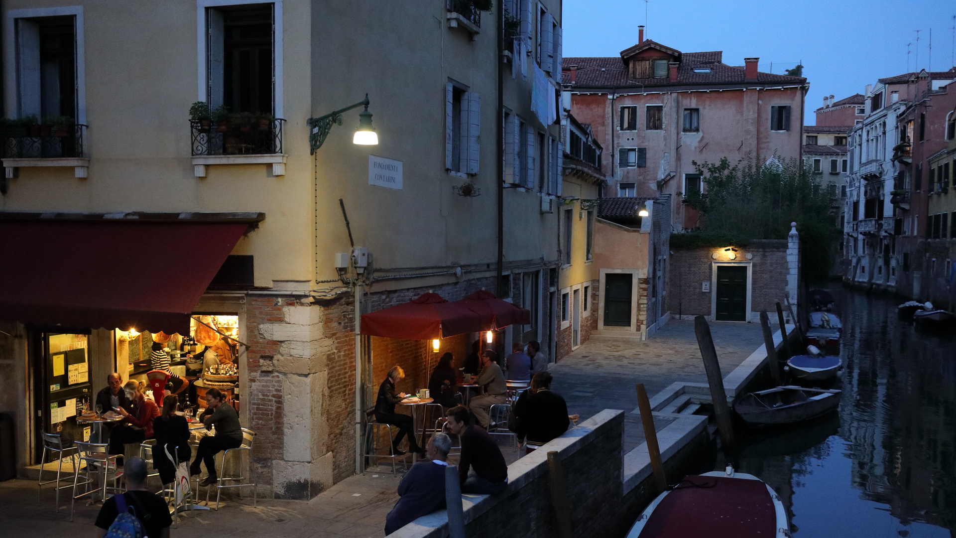 Blaue Stunde in Venedig