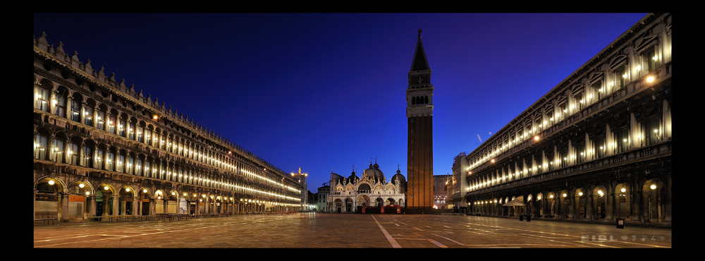 Blaue Stunde in Venedig