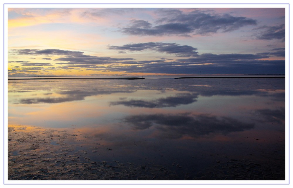 "Blaue Stunde "...... Lieblingsmotiv: Das Wattenmeer