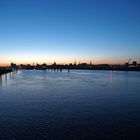 "Blaue Stunde" Silhouette Hamburg