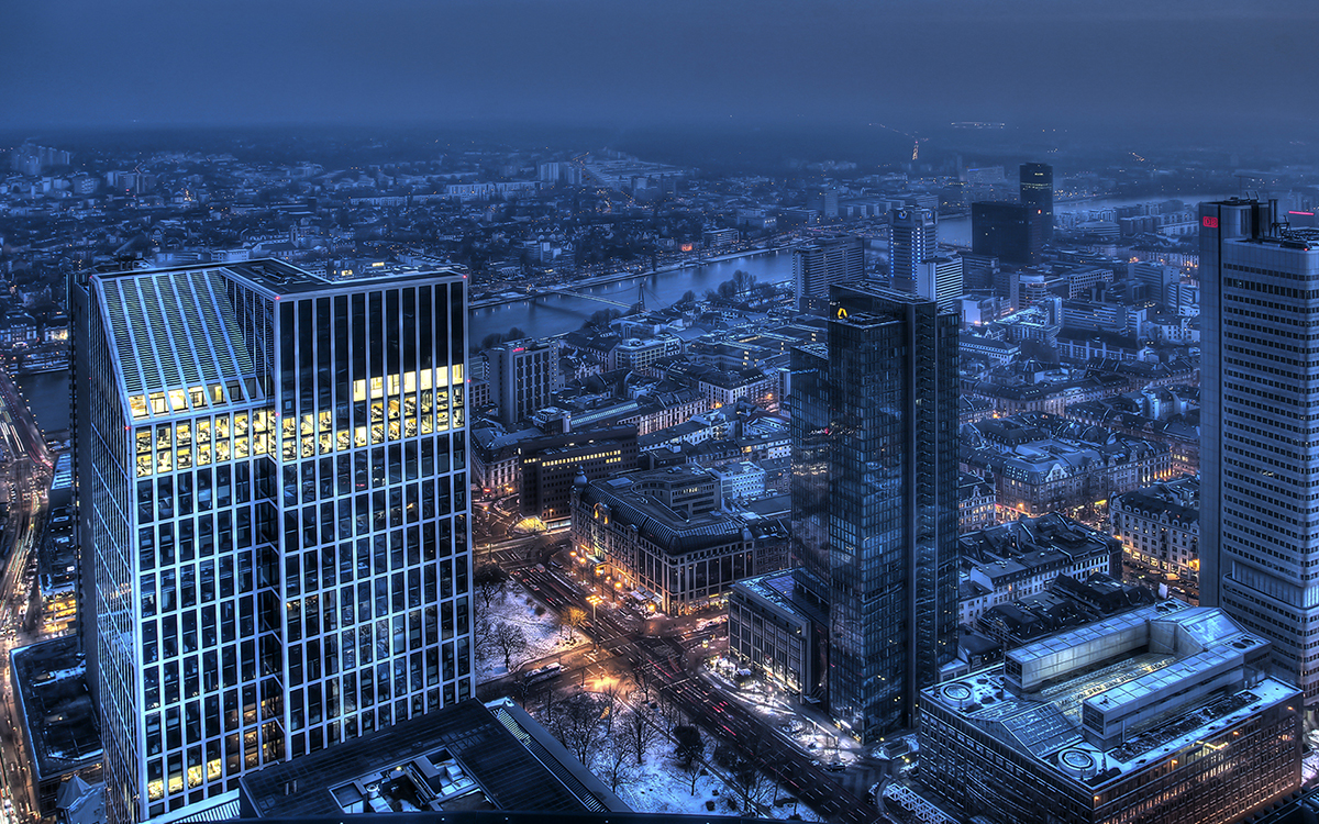 Blaue Stunde Skyline Frankfurt/Main 2