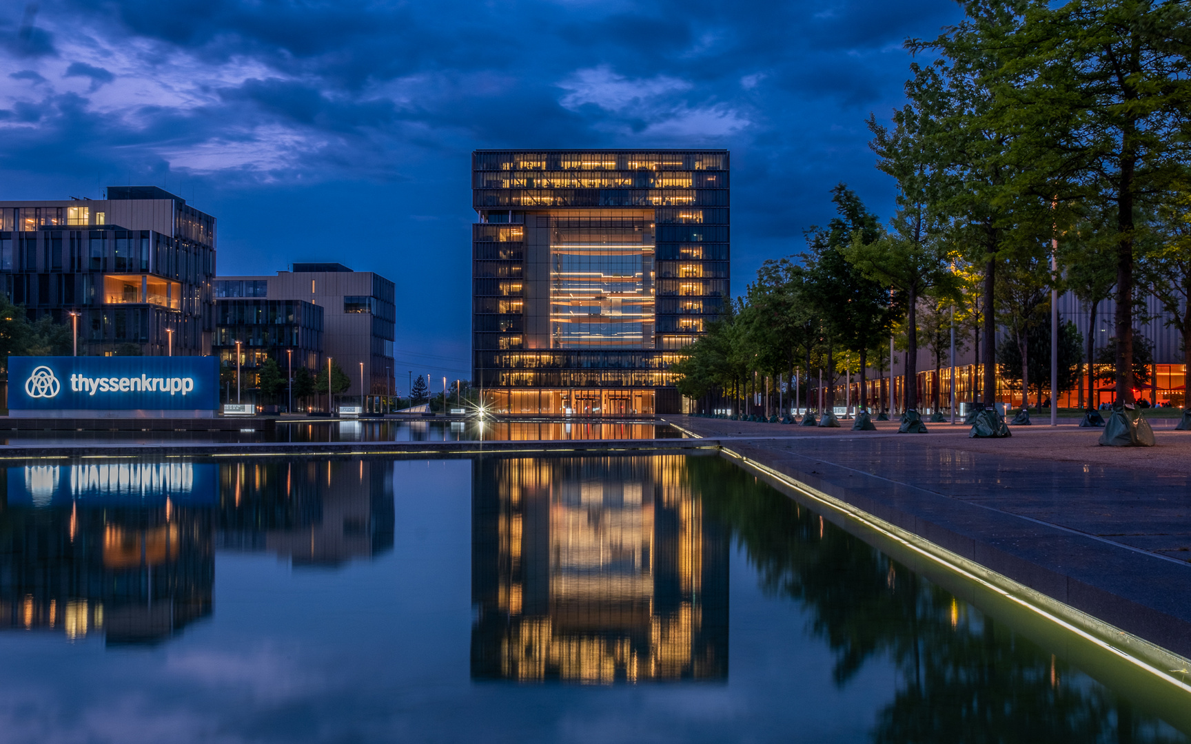 Blaue Stunde thyssenkrupp headquarter Essen