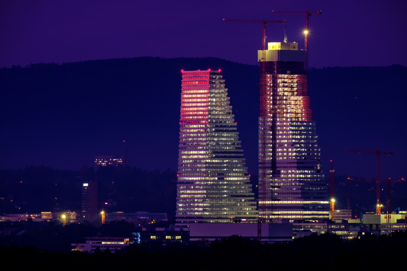 Blaue Stunde über Basel