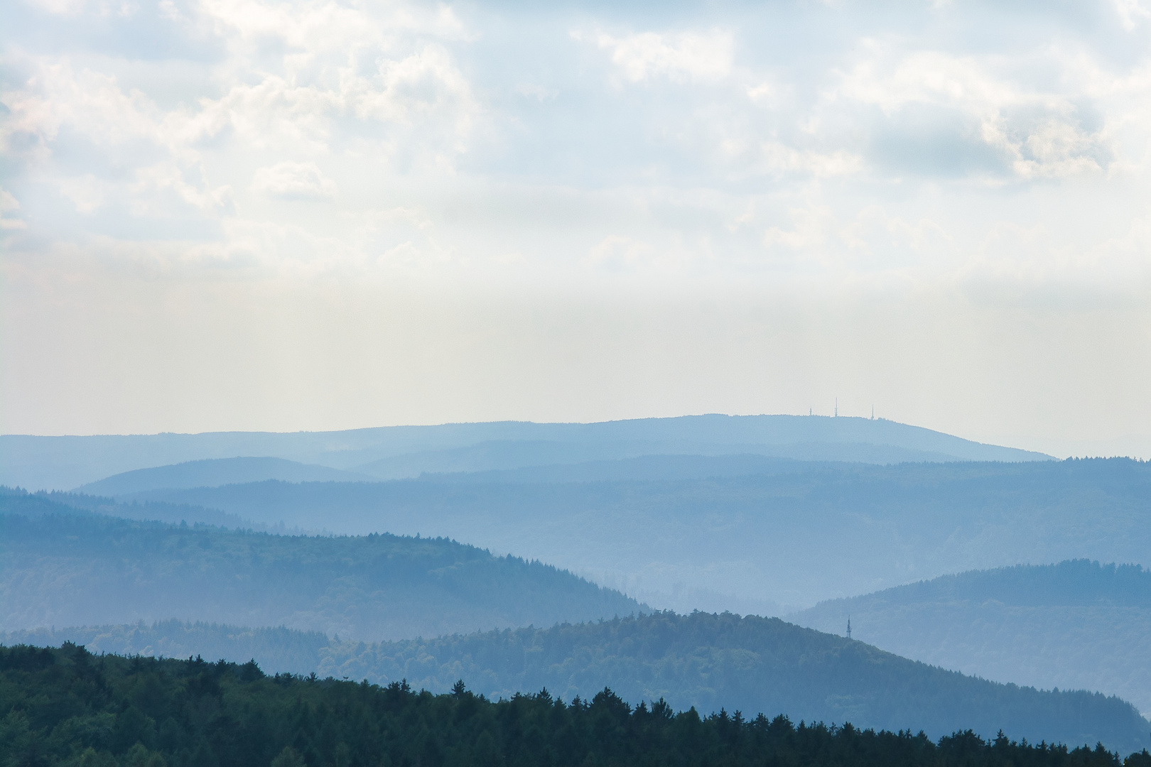 Blaue Stunde über dem Odenwald