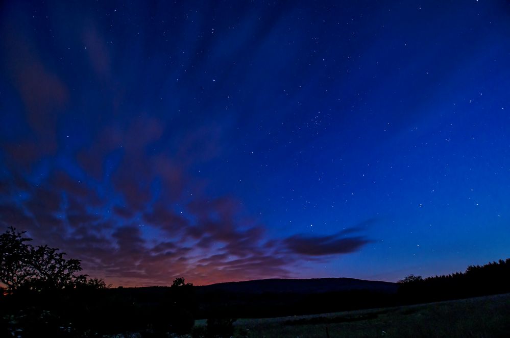 Blaue Stunde über dem Vogelsberg von Goldtop 57 