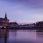 blaue Stunde über Dresdens Altstadt