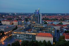 Blaue-Stunde über Hannover #1 überarbeitet