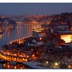Blaue Stunde über Porto