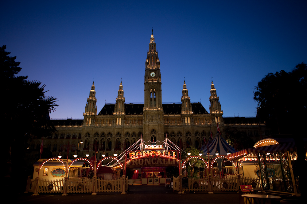 Blaue Stunde - Wiener Rathausplatz