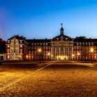 Blaue Stunde zu Münster Schloss