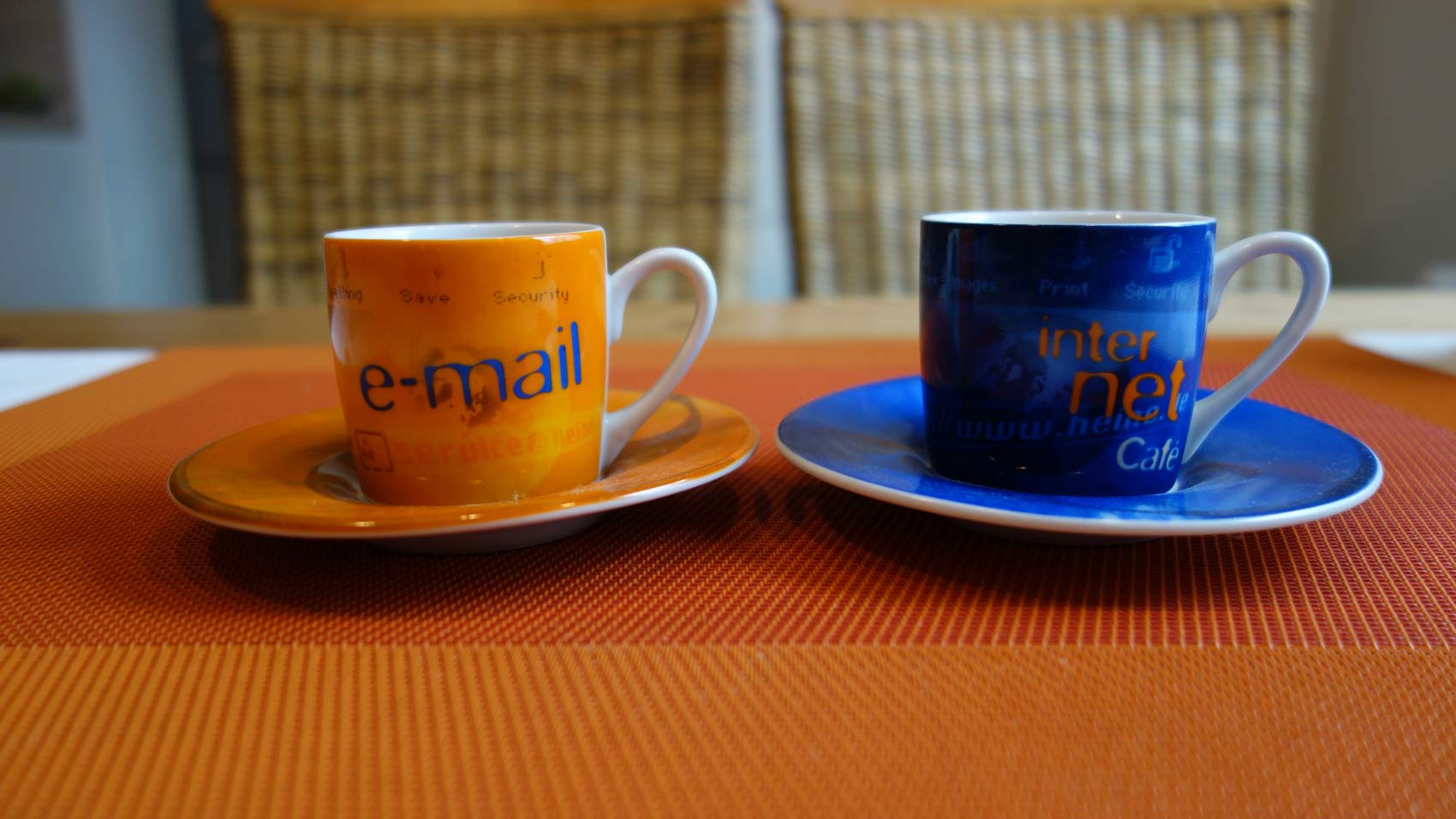 Blaue-Tasse-für-den-Montag-