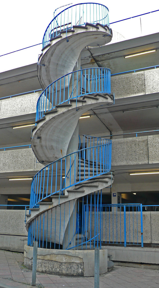 Blaue Treppe