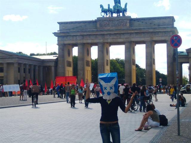 Blaue Tüte in Berliiiiiiin