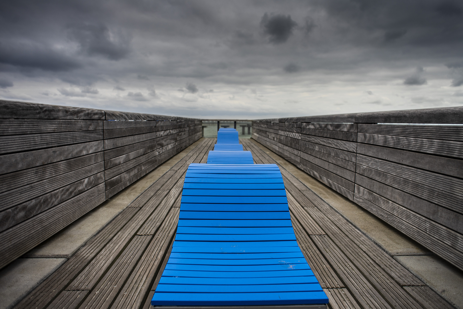 blaue welle zum sitzen