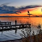 Blaue/goldene Stunde am See