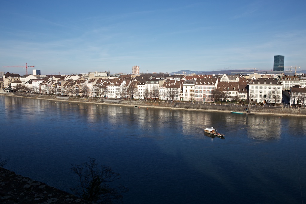 Blauen Rhein in Basel