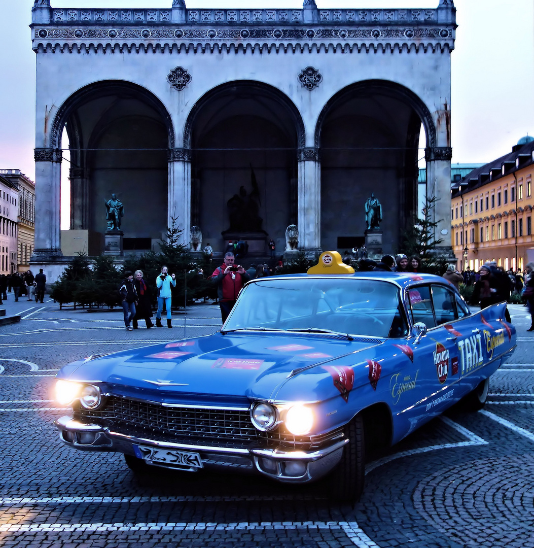 blauer cadillac (1960) zu blauer stunde