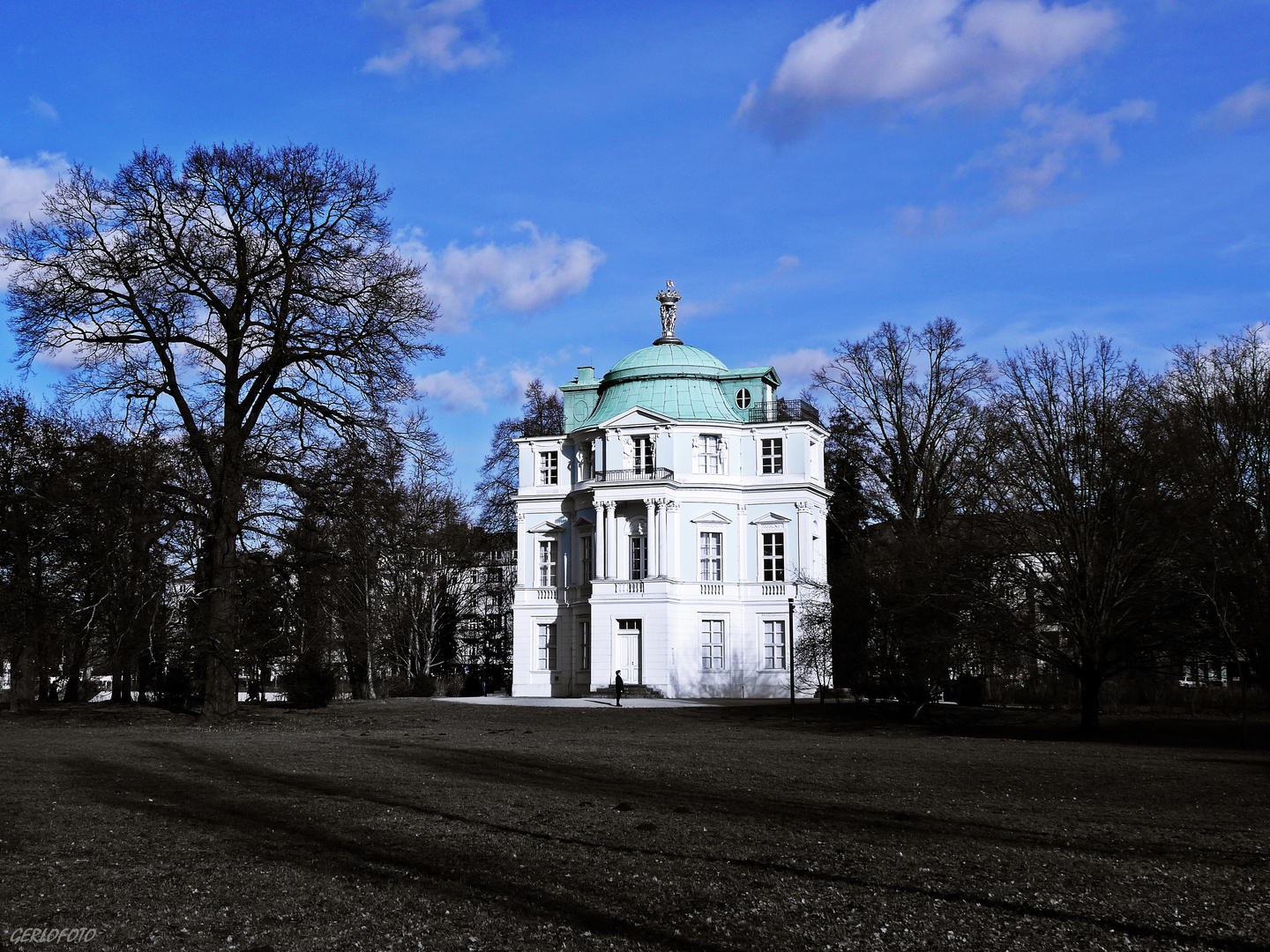 Blauer Himmel