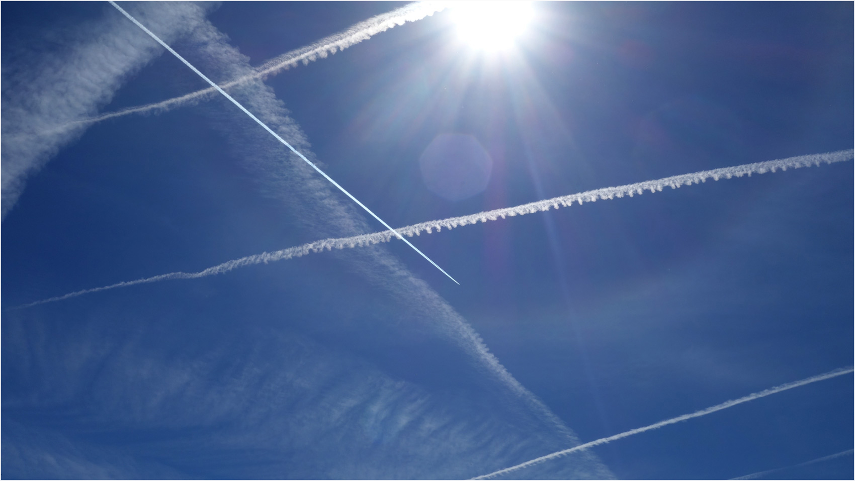 Blauer Himmel für den blauen Montag