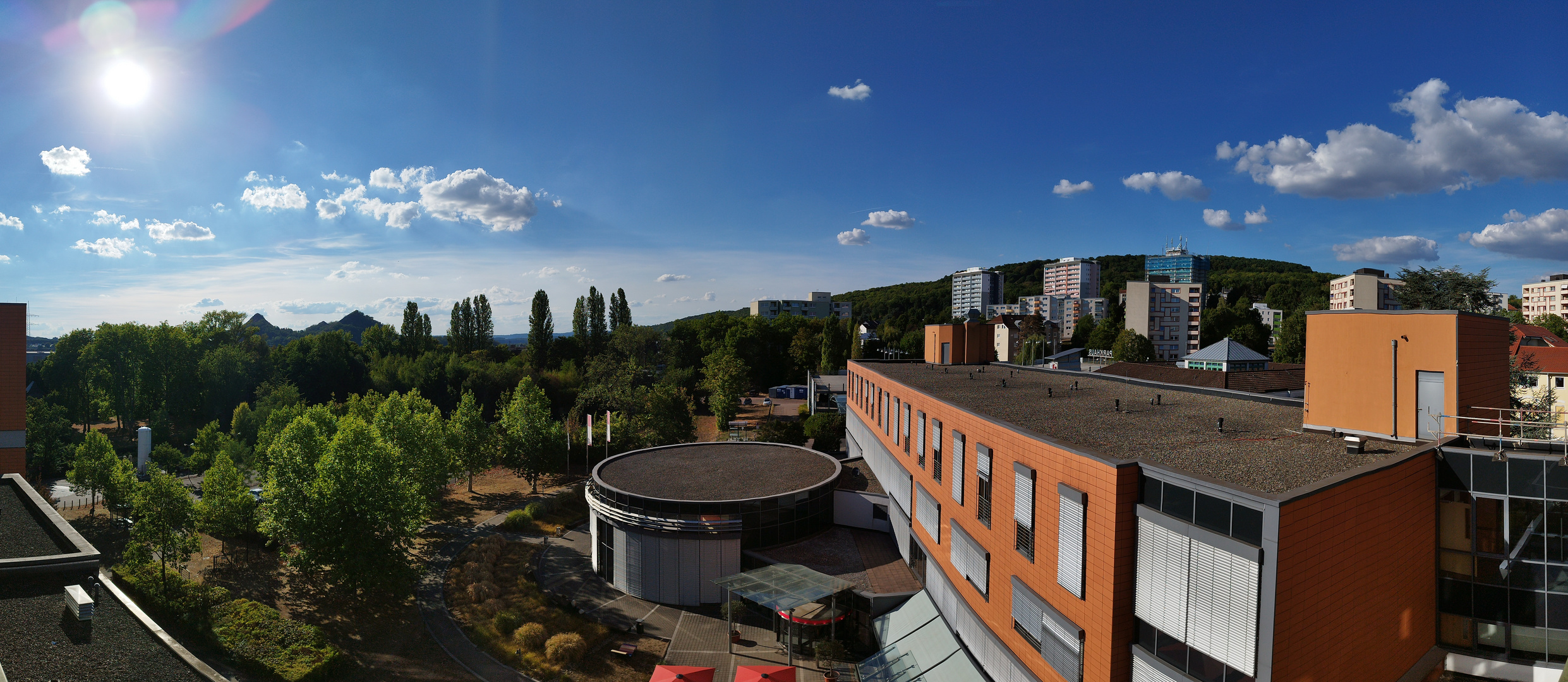 Blauer Himmel, trotzdem keine guten Nachrichten 