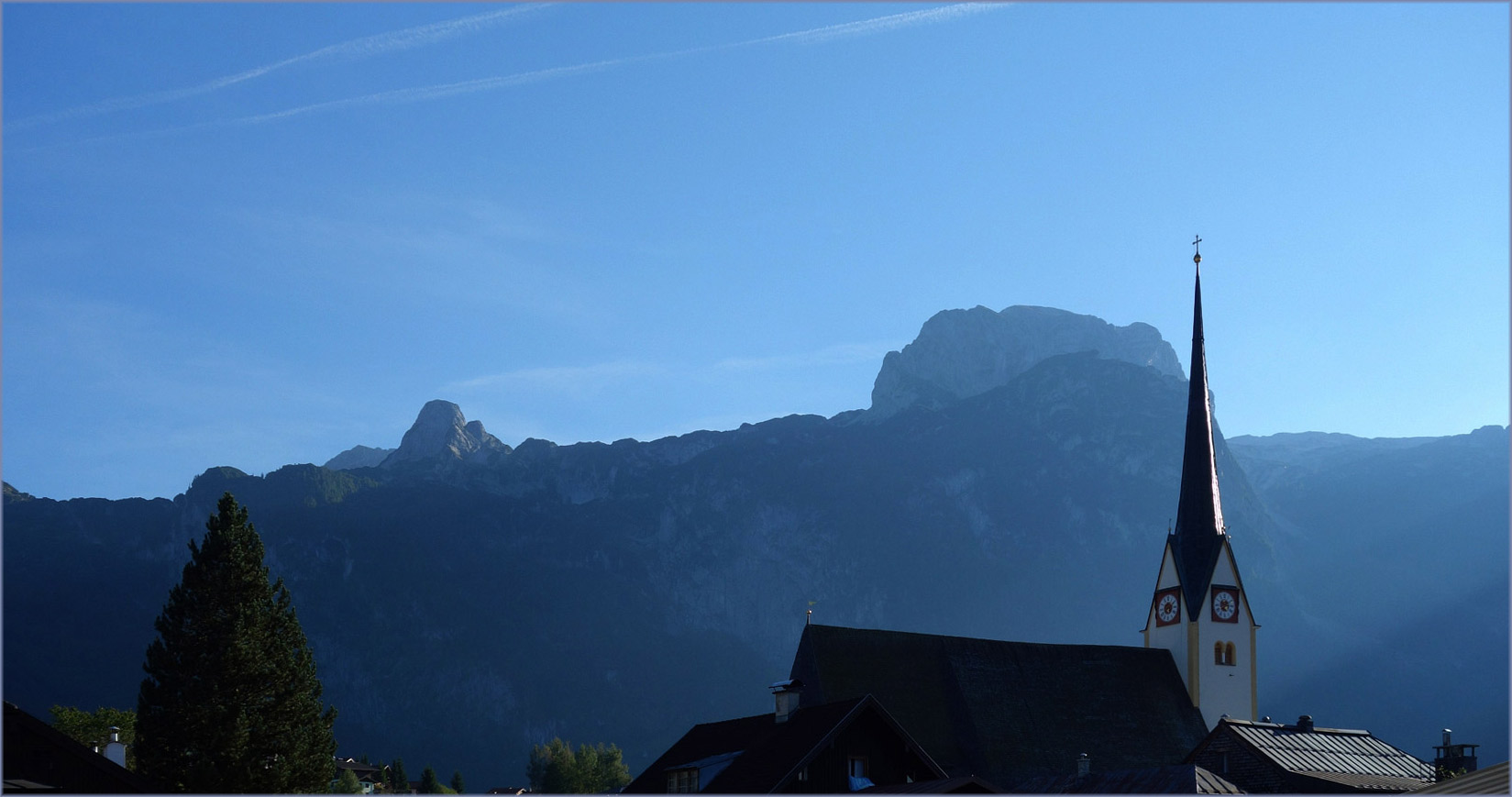 Blauer-Himmel-über-Abtenau