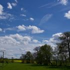 Blauer Himmel über dem Amöneburger Becken