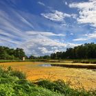 Blauer Himmel über den Netteseen