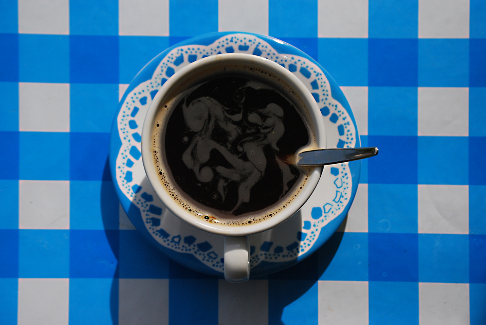 Blauer Kaffee