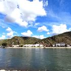 Blauer Montag am Rhein nahe Oberwesel