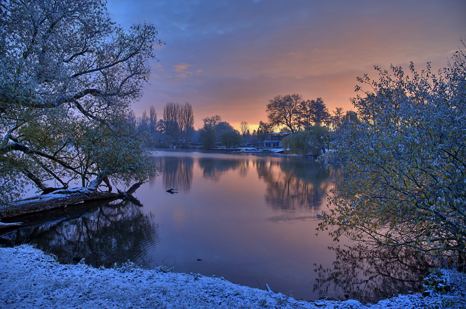 Blauer Novembermorgen